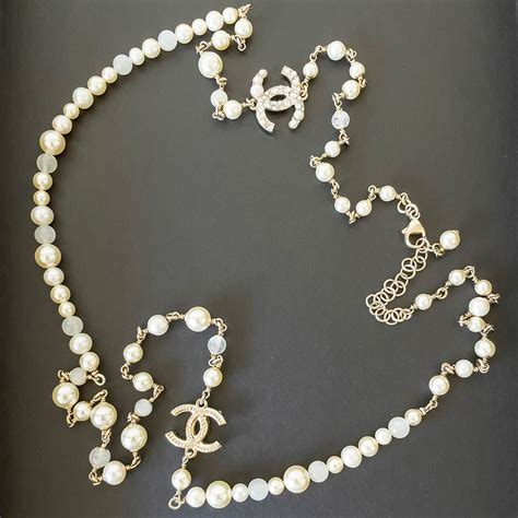 faux chanel pearl necklace|chanel long necklace with pearls.